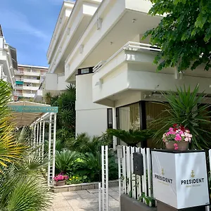 **** Hotel President Italien